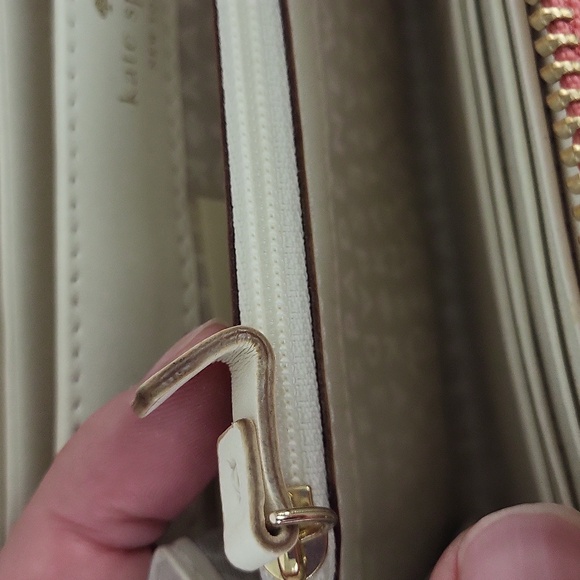 Kate Spade Mikas Pond Stacy in Guava Long Wallet - Picture 8 of 9